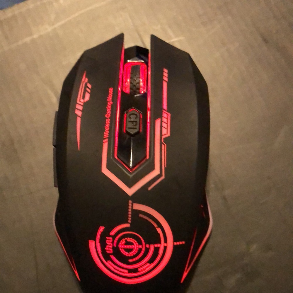 Wireless Mouse - Picture 3 of 7